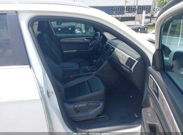 1V2LC2CAXNC226944 2022 VOLKSWAGEN ATLAS White Սալոնի դիմացի տեսք