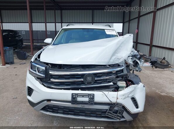 1V2LP2CA2NC557201 2022 VOLKSWAGEN ATLAS White Vista interior trasera