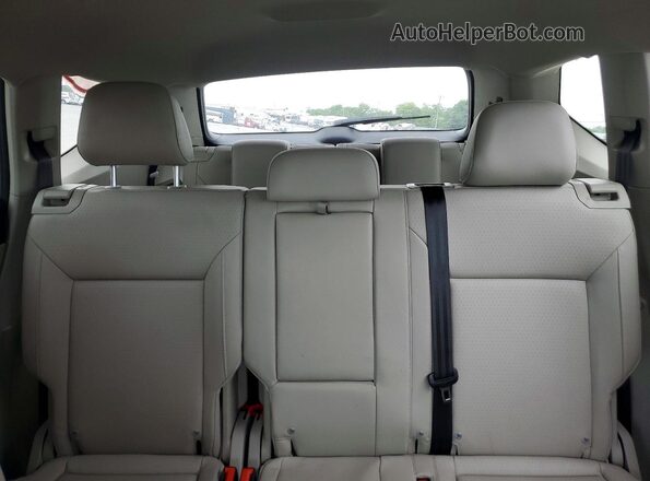 1V2LP2CA3MC532130 2021 VOLKSWAGEN ATLAS White უკანა სავარძლების ხედი
