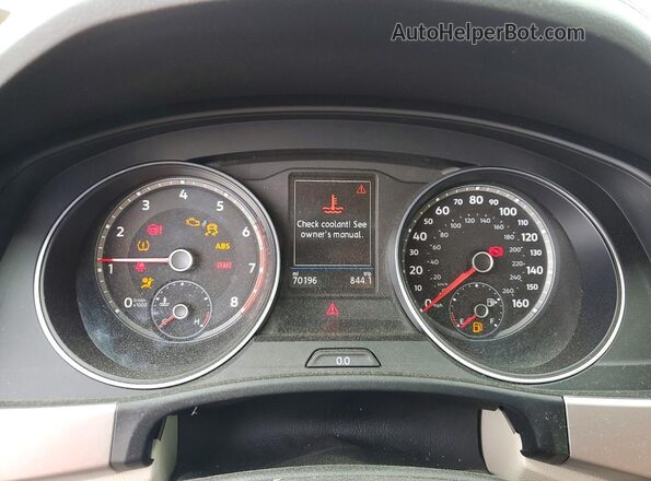 1V2LR2CA8JC510050 2018 VOLKSWAGEN ATLAS Red 