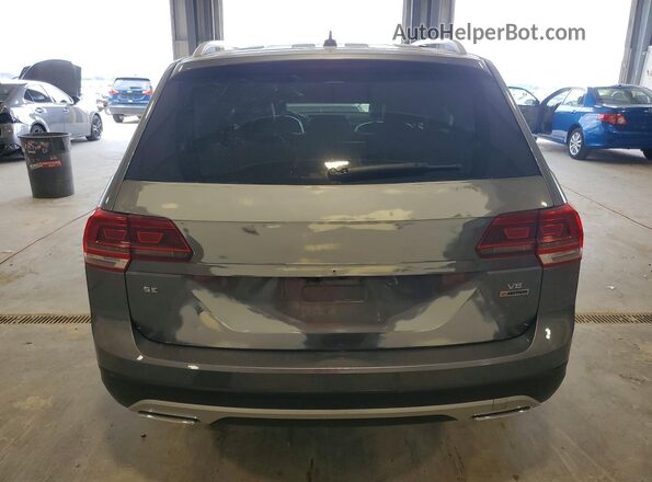 1V2LR2CAXJC512026 2018 VOLKSWAGEN ATLAS Gray Vista trasera