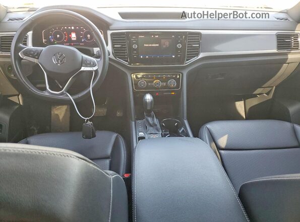 1V2MC2CA2LC205717 2020 VOLKSWAGEN ATLAS Gray Vista del salpicadero