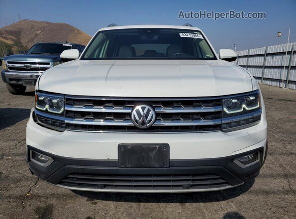 1V2MR2CA0KC520142 2019 VOLKSWAGEN ATLAS White Widok z przodu