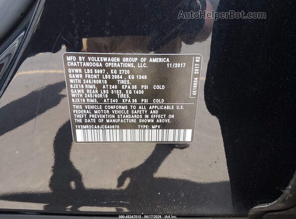 1V2MR2CA6JC540670 2018 VOLKSWAGEN ATLAS Black Engine compartment view