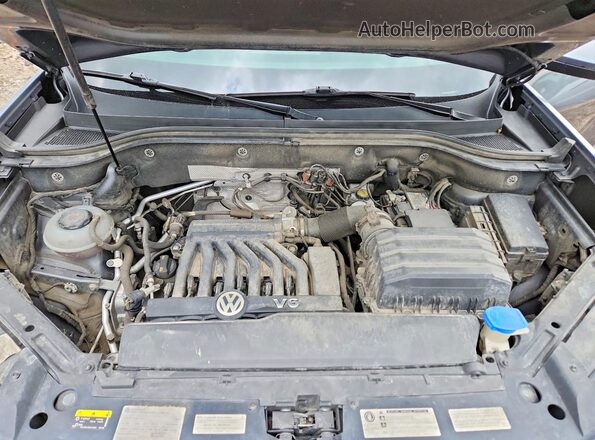 1V2MR2CA7JC556635 2018 VOLKSWAGEN ATLAS Gray ძრავის განყოფილების ხედი