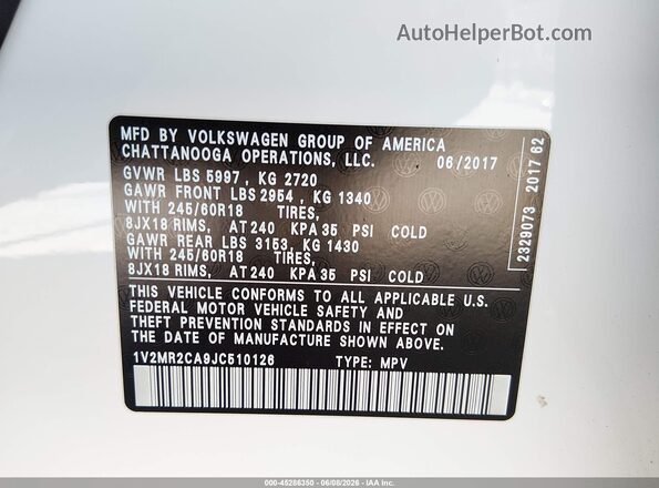 1V2MR2CA9JC510126 2018 VOLKSWAGEN ATLAS White Вид підкапотного простору