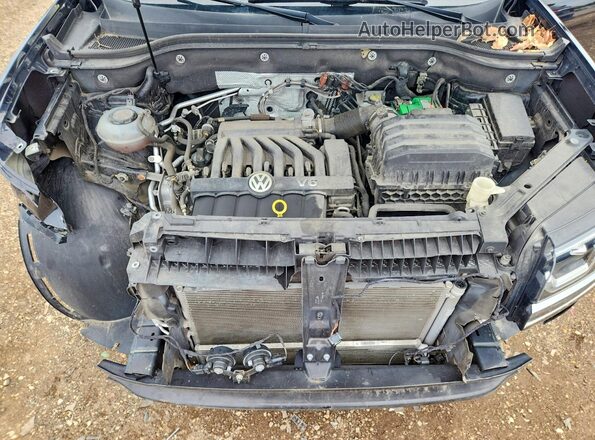 1V2MR2CA9JC537102 2018 VOLKSWAGEN ATLAS Черный Вид подкапотного пространства