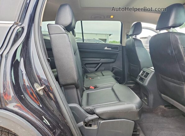 1V2MR2CA9JC537102 2018 VOLKSWAGEN ATLAS Черный Вид задней части салона