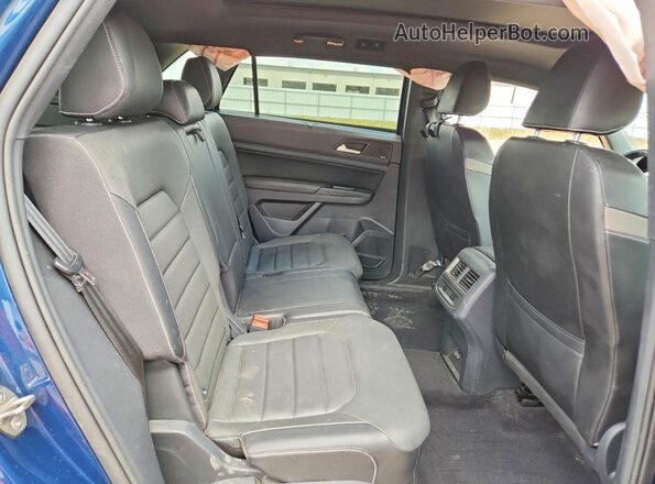 1V2NE2CAXLC222926 2020 VOLKSWAGEN ATLAS Blue Widok wnętrza z tyłu