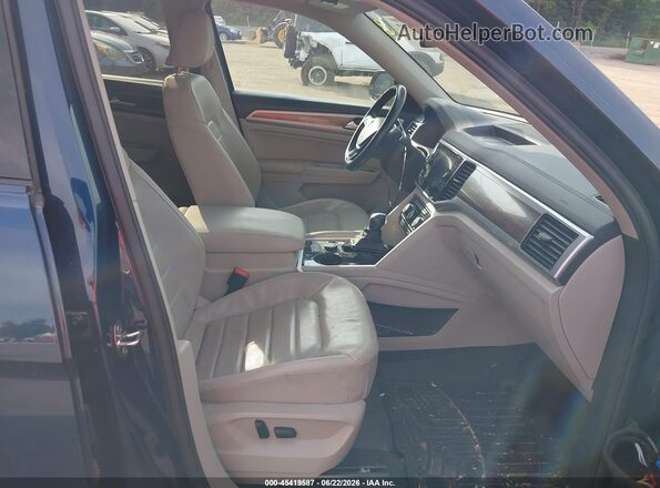 1V2NR2CA2JC525975 2018 VOLKSWAGEN ATLAS Blue Vista interior delantera