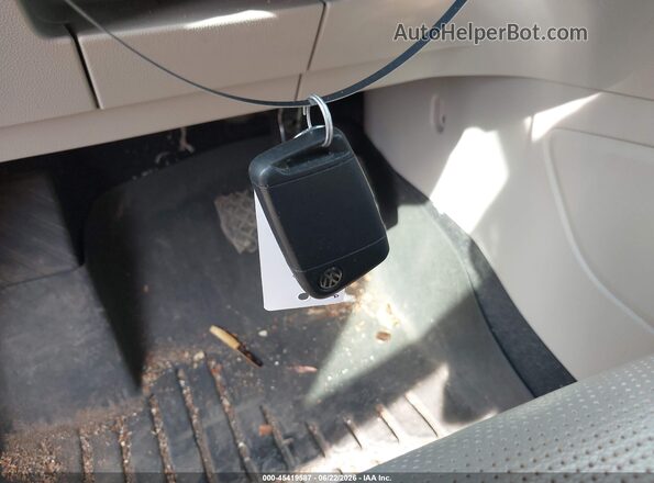 1V2NR2CA2JC525975 2018 VOLKSWAGEN ATLAS Blue Vista del salpicadero