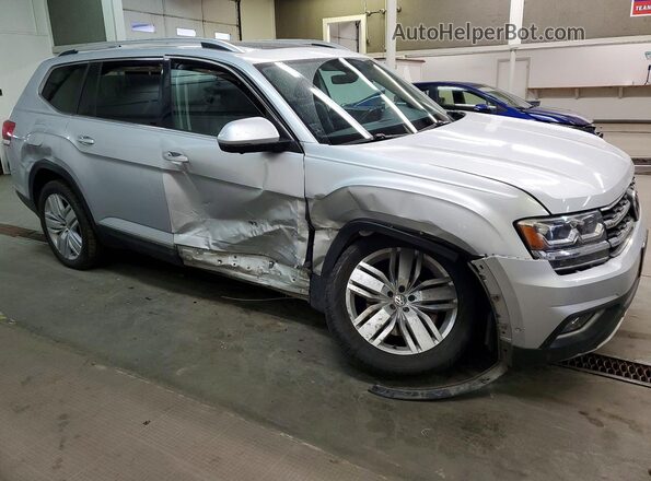 1V2NR2CA2JC540010 2018 VOLKSWAGEN ATLAS Silver 