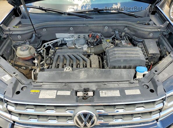 1V2NR2CA4JC580170 2018 VOLKSWAGEN ATLAS Black Widok komory silnika