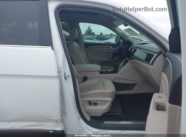 1V2NR2CA5KC569356 2019 VOLKSWAGEN ATLAS White Вид салону спереду
