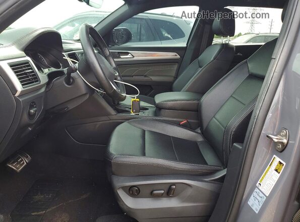 1V2PE2CA8MC223891 2021 VOLKSWAGEN ATLAS Gray Vista interior delantera