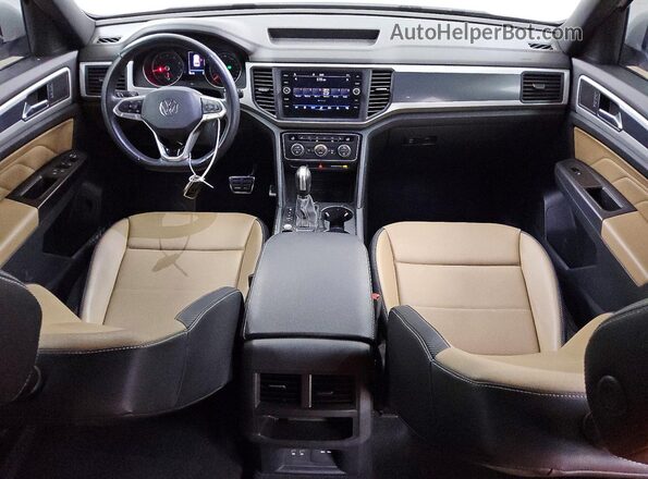 1V2PE2CA9MC202337 2021 VOLKSWAGEN ATLAS Белый Вид панели приборов