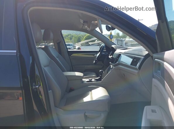 1V2PR2CA4JC589945 2018 VOLKSWAGEN ATLAS Black Սալոնի դիմացի տեսք