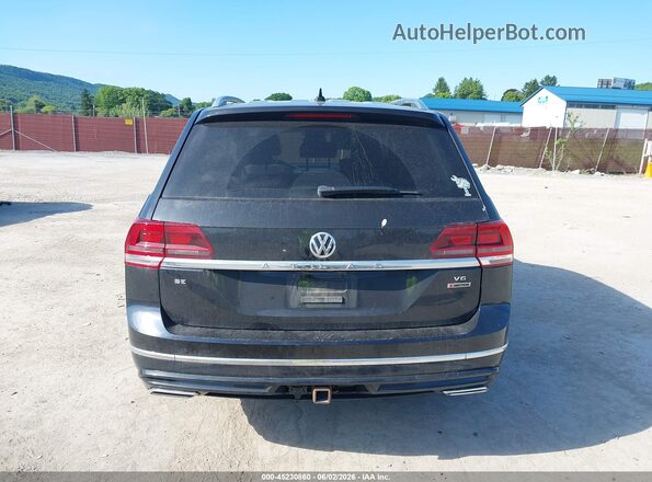 1V2PR2CA4JC589945 2018 VOLKSWAGEN ATLAS Black 