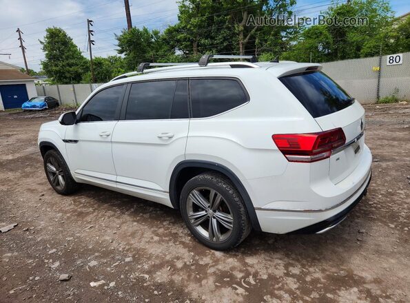1V2PR2CA8JC572923 2018 VOLKSWAGEN ATLAS White 