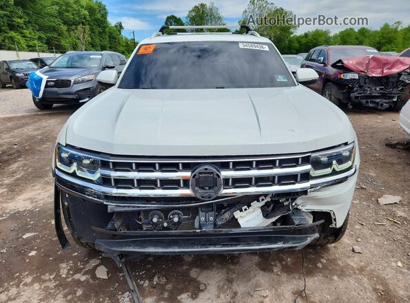 1V2PR2CA8JC572923 2018 VOLKSWAGEN ATLAS White 