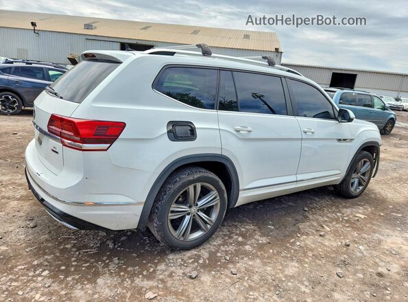 1V2PR2CA8JC572923 2018 VOLKSWAGEN ATLAS White 