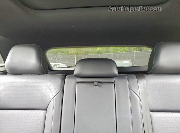 1V2RE2CA3LC230268 2020 VOLKSWAGEN ATLAS Silver Widok tylnych siedzeń