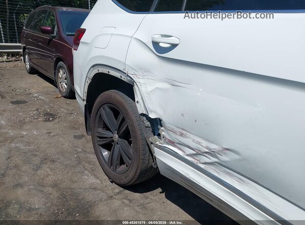 1V2RR2CA3JC590190 2018 VOLKSWAGEN ATLAS White წინა ხედი