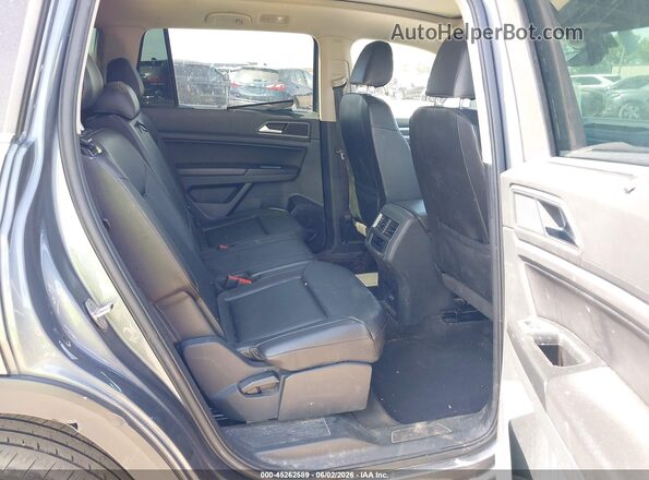 1V2RR2CA5JC590806 2018 VOLKSWAGEN ATLAS Gray VIN sticker view