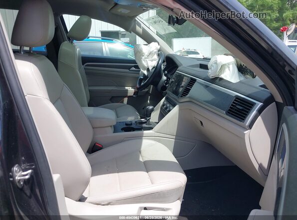 1V2RR2CA8MC609577 2021 VOLKSWAGEN ATLAS Black Widok wnętrza z przodu