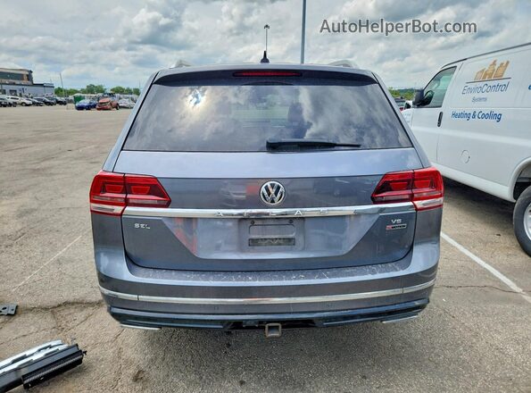 1V2RR2CA9JC568517 2018 VOLKSWAGEN ATLAS Gray Widok z tyłu