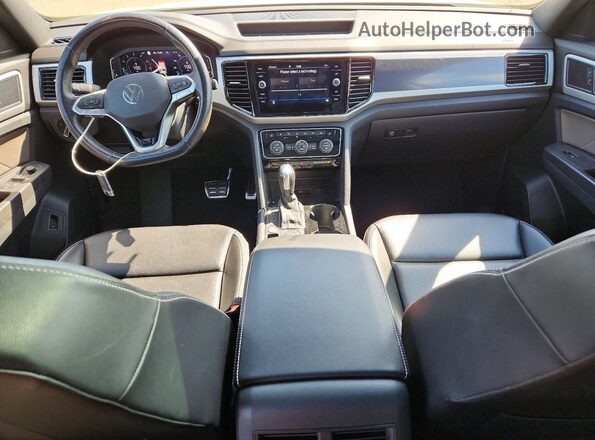 1V2SC2CA4NC223842 2022 VOLKSWAGEN ATLAS White Առջևի վահանակի տեսք