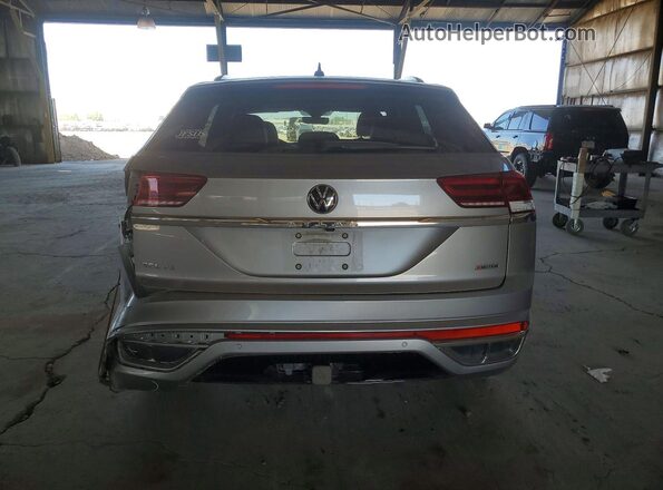1V2SE2CA2NC217628 2022 VOLKSWAGEN ATLAS Silver 