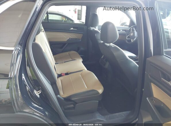 1V2SE2CA6NC215977 2022 VOLKSWAGEN ATLAS Black VIN sticker view