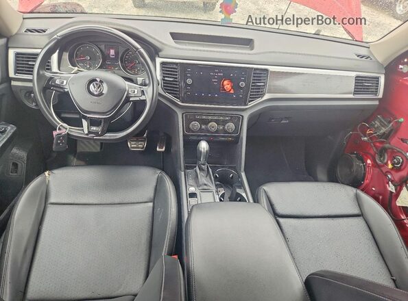 1V2SR2CA5JC583534 2018 VOLKSWAGEN ATLAS Red Вид панелі приладів