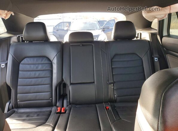 1V2TC2CAXMC237375 2021 VOLKSWAGEN ATLAS Белый Вид задних сидений
