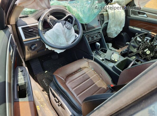 1V2TR2CA6MC583146 2021 VOLKSWAGEN ATLAS Gray Вид панелі приладів