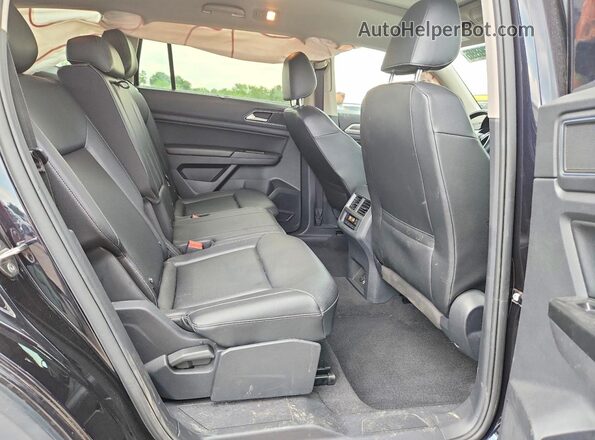 1V2UR2CA5KC567523 2019 VOLKSWAGEN ATLAS Black Rear seats view