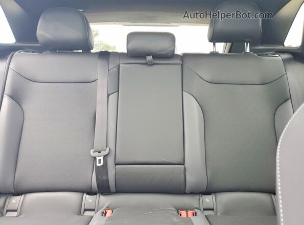 1V2VMPE87PC051679 2023 VOLKSWAGEN ID.4 White Rear seats view