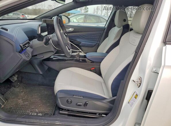 1V2VRPE81SC010801 2025 VOLKSWAGEN ID.4 White Вид салону спереду