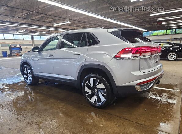 1V2WE2CA2SC225774 2025 VOLKSWAGEN ATLAS Серебряный 