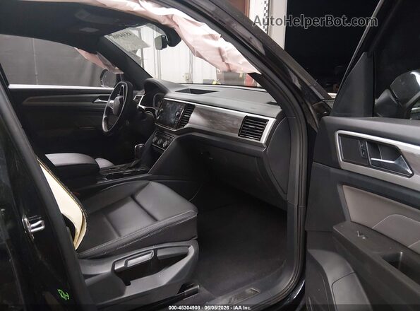 1V2WE2CA3PC216377 2023 VOLKSWAGEN ATLAS Black Вид салону спереду