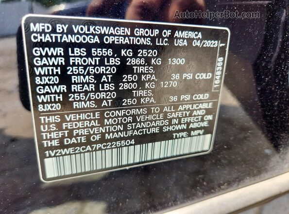 1V2WE2CA7PC225504 2023 VOLKSWAGEN ATLAS Black VIN կոդի պիտակի տեսք