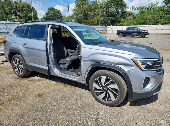 1V2WN2CA1TC525338 2026 VOLKSWAGEN ATLAS Gray Delantero derecho