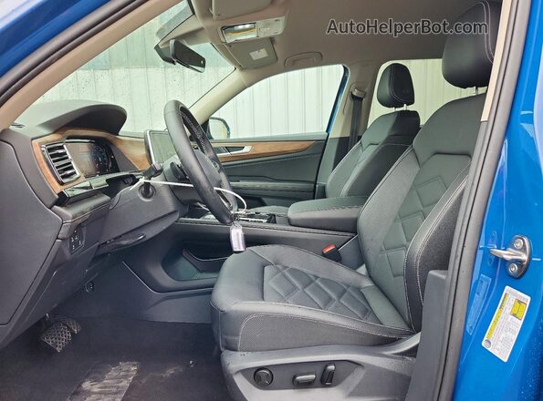 1V2WN2CA1TC550823 2026 VOLKSWAGEN ATLAS Blue 