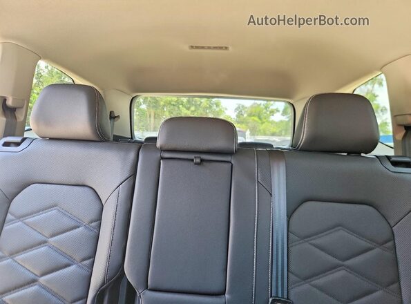 1V2WN2CA4TC554624 2026 VOLKSWAGEN ATLAS Blue Rear seats view