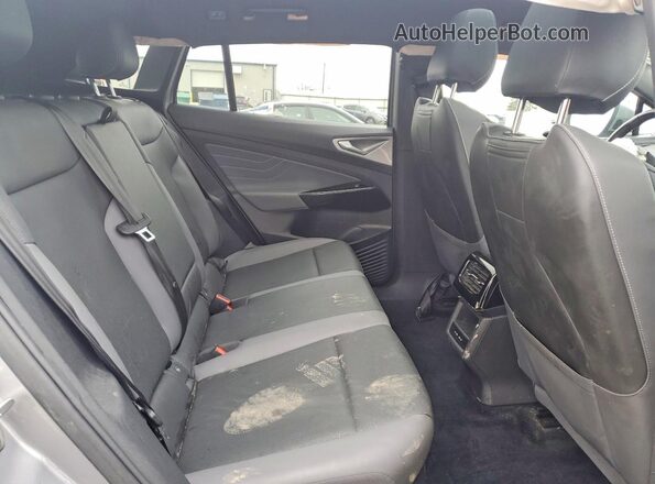 1V2WNPE81PC020171 2023 VOLKSWAGEN ID.4 Silver Widok tylnych siedzeń