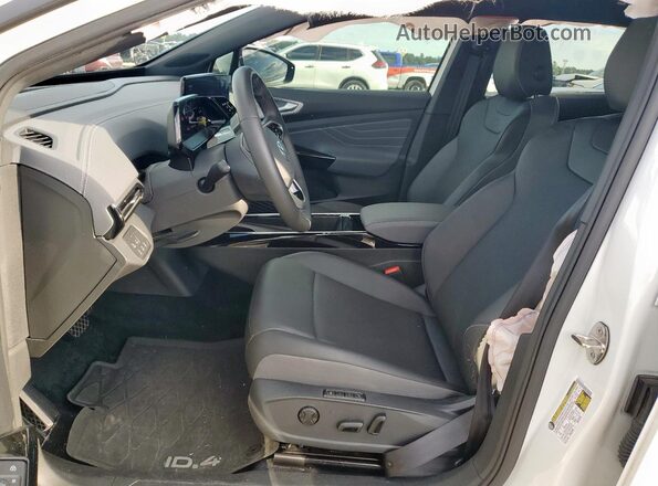 1V2WNPE84PC047736 2023 VOLKSWAGEN ID.4 Белый Вид салона спереди