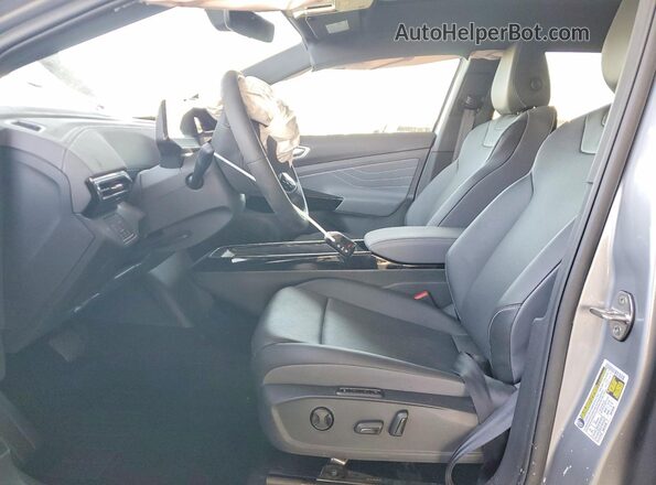 1V2WNPE86PC035782 2023 VOLKSWAGEN ID.4 Silver Vista interior delantera