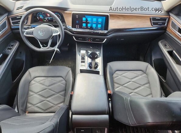1V2WR2CA4RC537111 2024 VOLKSWAGEN ATLAS Угольный Вид панели приборов