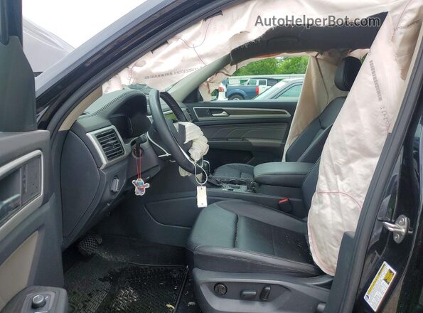 1V2WR2CA6PC506620 2023 VOLKSWAGEN ATLAS Black Вид салону спереду